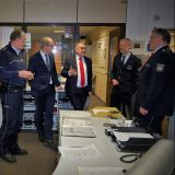 Gespräche mit Minister Reul in der Polizeiwache Paderborn