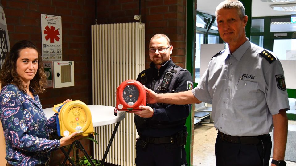 AED-Geräte in Polizeiwache Paderborn